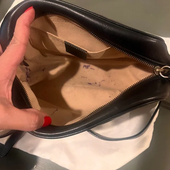 Gucci Black Marmoth Leather Crossbody with Gold Logo - Picture 3 of 8